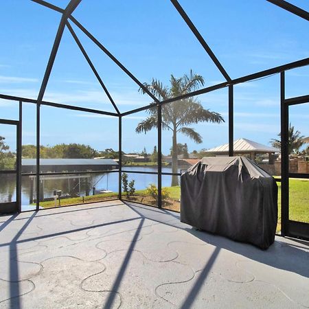 Pet Friendly Canal Front 3-Bedroom Grand Villa With Pool, Linai And Dock Port Charlotte Exterior foto